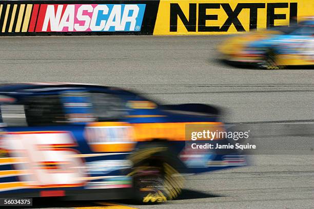 Mbna Racing Bass Pro Shops Mbna Photos and Premium High Res Pictures - Getty Images