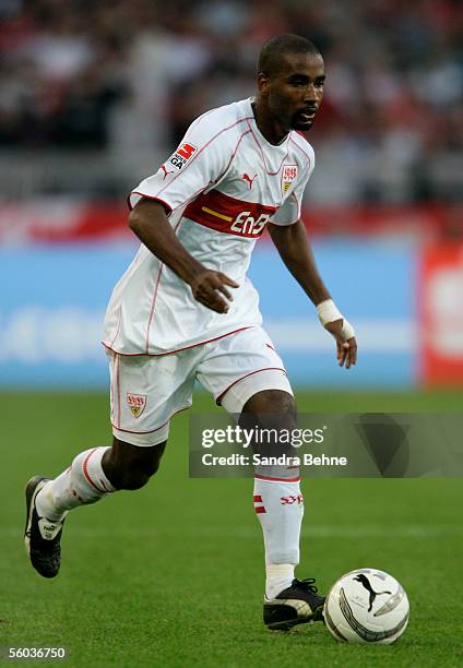 Cacao of Stuttgart runs with the ball during the Bundesliga match between VFB Stuttgart and Hertha BSC Berlin at the Gottlieb Daimler Stadium on...