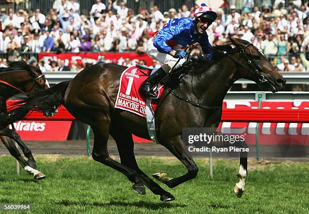 Glen Boss riding Makybe Diva wins the Melbourne Cup during The Melbourne Cup Carnival at Flemington Racecourse November 1, 2005 in Melbourne,...
