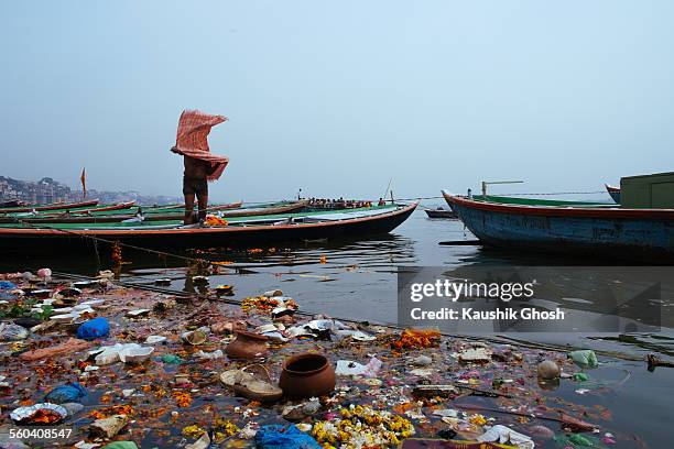 water pollution of river ganga (ganges) - water pollution stock pictures, royalty-free photos & images
