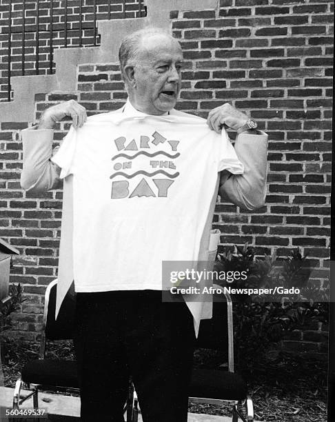 Donald Schaefer 210 Donald Schaefer Stock Photos, High-Res Pictures, and Images - Getty ...