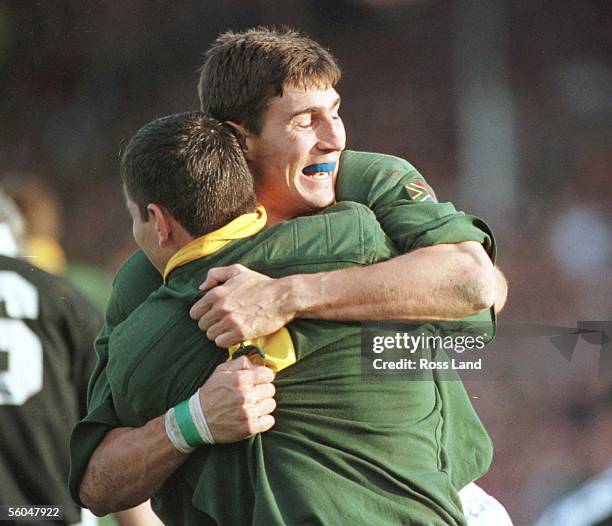 Springboks Hugging Rugby Westhuizen Photos and Premium High Res Pictures - Getty Images