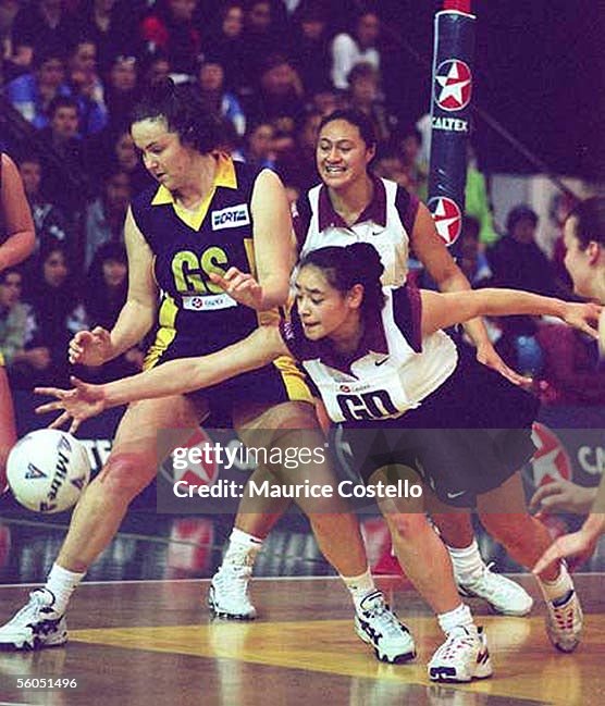 Action from the Caltex Cup Final 1997 between Otag