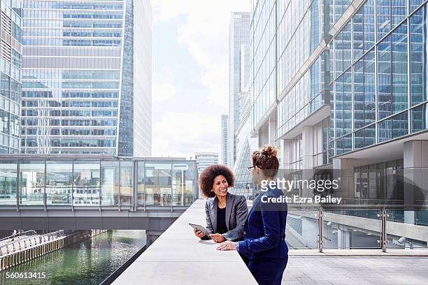 senior executive women discussing plans together - building partnership stock-fotos und bilder