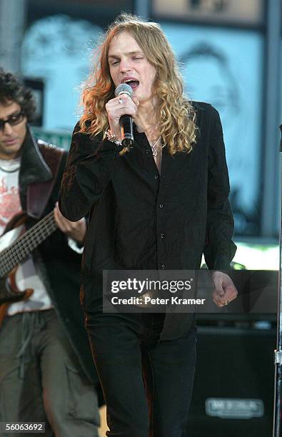 Singer Walt Lafty makes an appearance on Good Morning America to help celebrate their 30th anniversary on November 3, 2005 in New York City.