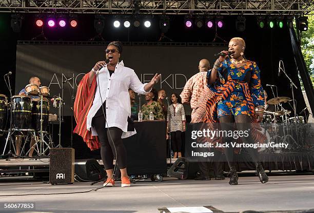 American Jazz singer and special guest Dianne Reeves performs onstage with Beninese-born American musician Angelique Kidjo and her band at Central...