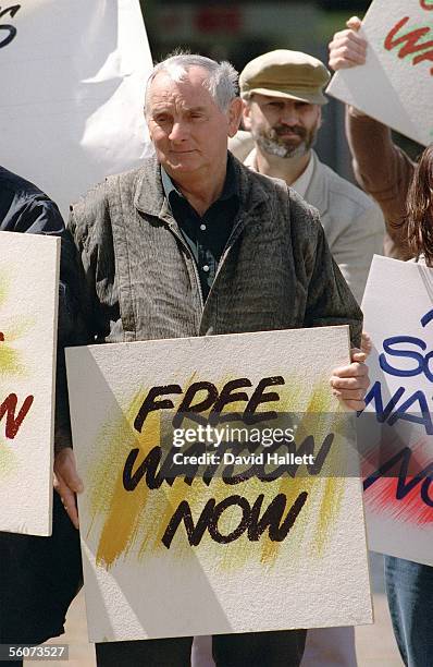 Arthur Allan Thomas at rally held in Hamilton in support of convicted murderer Scott Watson.