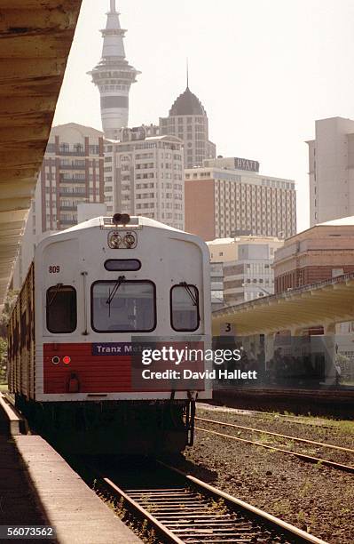 The Auckland City Council agrees with Aucklands 4 other councils for a take over of the entire Tranz Rails suburban rail network at a cost of up to...