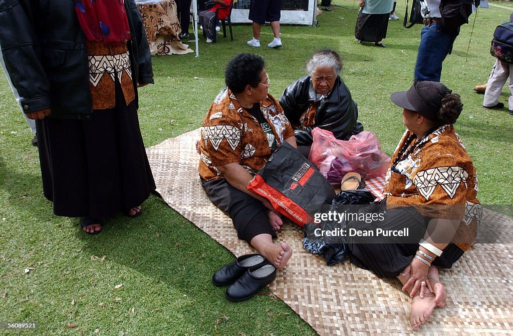 LR Halamehi Tupau, Lupe Lavu Lavu and Latai Manuki