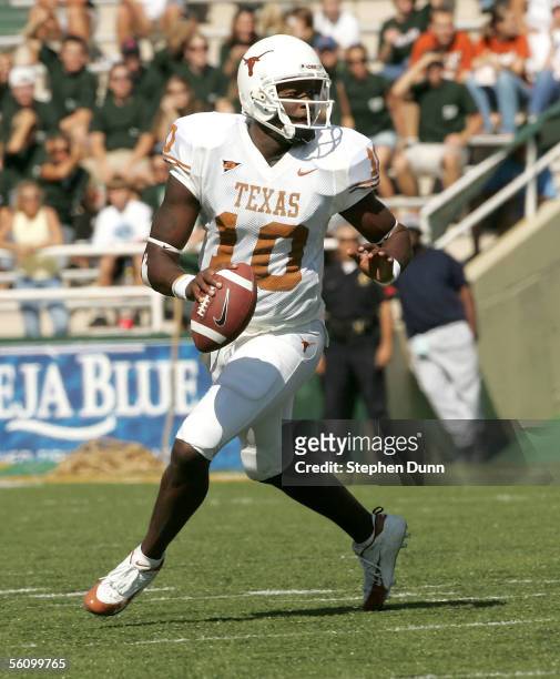 Quarterback Vince Young of the Texas Longhorns carries the ball against the Baylor Bears on November 5, 2005 at Floyd Casey Stadium in Waco, Texas....