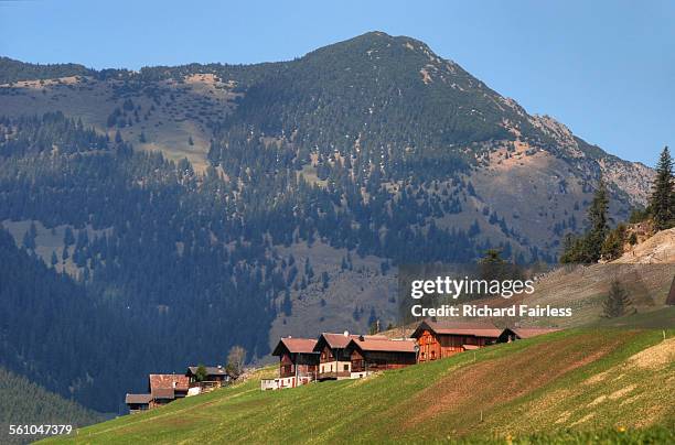 liechtenstein chalets - principado de liechtenstein - fotografias e filmes do acervo