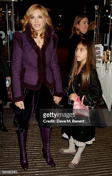 Singer Madonna and her daughter Lourdes arrive at the World Premiere of "Harry Potter And The Goblet Of Fire" at the Odeon Leicester Square on...