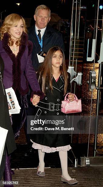 Singer Madonna and her daughter Lourdes arrive at the World Premiere of "Harry Potter And The Goblet Of Fire" at the Odeon Leicester Square on...