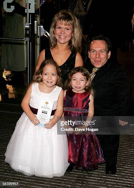 Actors Warwick Davis and his wife actress Samantha Davis and their daughters arrive at the World Premiere of "Harry Potter And The Goblet Of Fire" at...