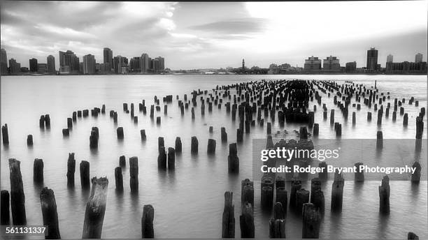 from west 13th out to hoboken - hoboken fotografías e imágenes de stock