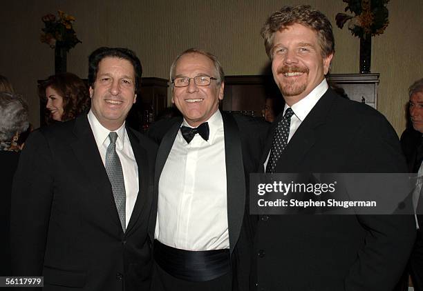 Peter Roth Producer Stephen John Roth Photos and Premium High Res Pictures - Getty Images