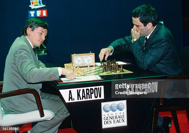 1.714 fotos de stock e banco de imagens de Chess Kasparov - Getty