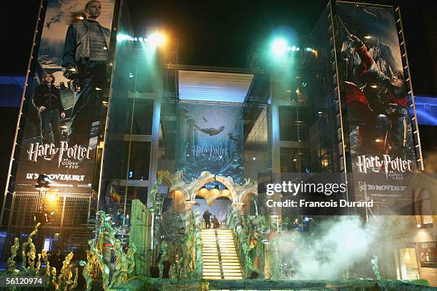 Atmosphere at the French premiere of "Harry Potter And The Goblet Of Fire? at the UGC Bercy on October 8, 2005 in Paris, France. The film is based on...