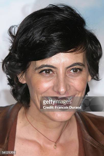 Former French model Ines de la Fressange arrives at the French premiere of "Harry Potter And The Goblet Of Fire? at the UGC Bercy on October 8, 2005...