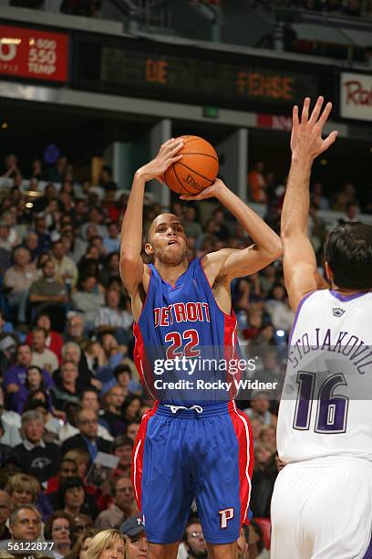 Tayshaun Prince of the Detroit Pistons shoots over Peja Stojakovic of the Sacramento Kings on November 8, 2005 at the ARCO Arena in Sacramento,...