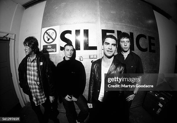 Stereophonics with Howard Marks, backstage at Manchester Apollo, L-R Howard Marks, Richard Jones, Kelly Jones, Stuart Cable, United Kingdom, 1999.