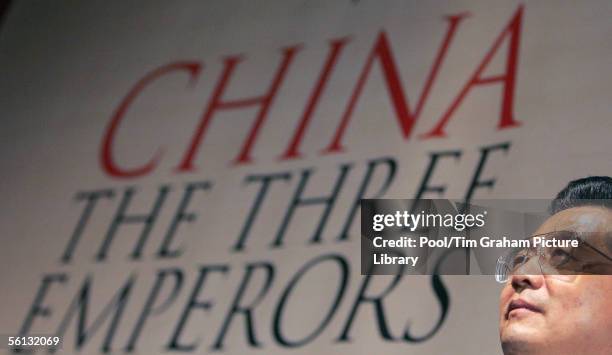 Mr Hu Jintao President of the Peoples Republic of China at The Royal Academy of Arts for the exhibition 'China:The Three Emperors 1662-1795' on the...