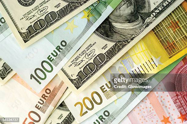 various euro bank notes, close-up, full frame - euro dollar stockfoto's en -beelden