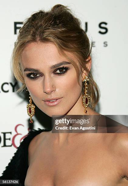 Actress Keira Knightley attends the premiere of "Pride & Prejudice" at Loews Lincoln Square November 10, 2005 in New York City.