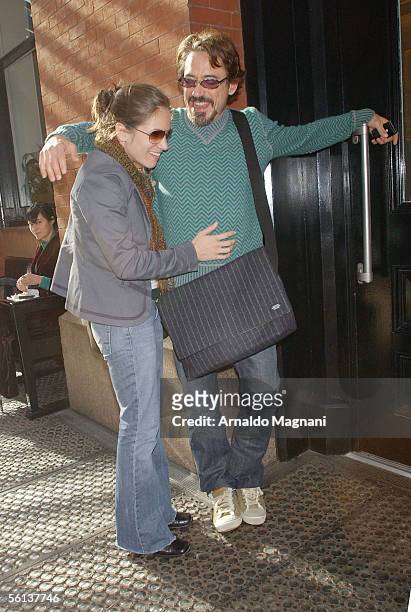 Actor Robert Downey Jr. And his wife producer Susan Levin arrive at a Midtown hotel November 10, 2005 in New York City.