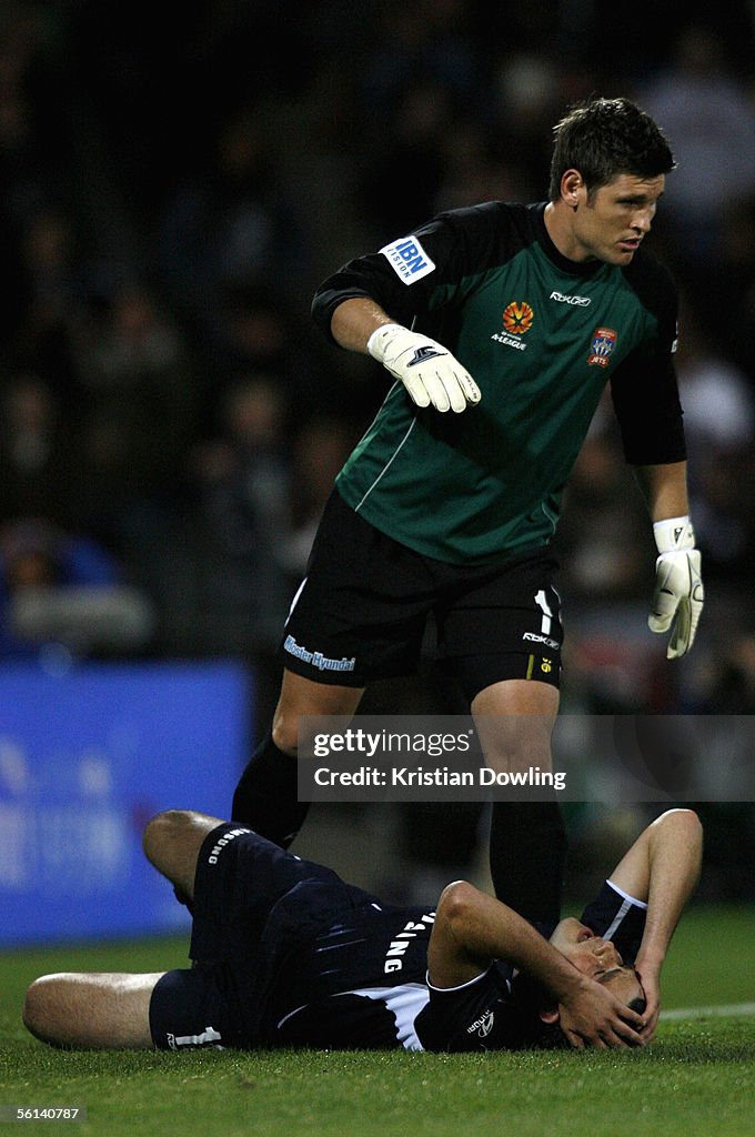 A-League Rd 12 - Victory v Jets