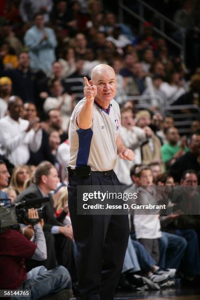 Referee Joey Crawford calls his 2000th game as the Los Angeles Lakers and Philadelphia 76ers play on November 11, 2005 at the Wachovia Center in...