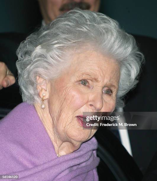 Frances Reed 55 Days Of Our Lives 40th Anniversary Party Stock Photos, High-Res ...