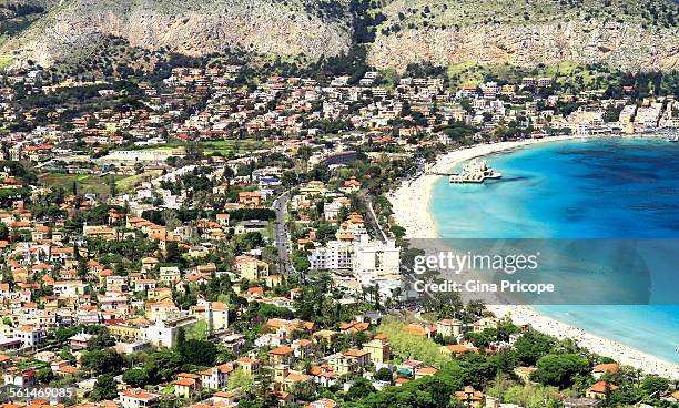 the gulf of mondello palermo - gulf of palermo stock pictures, royalty-free photos & images