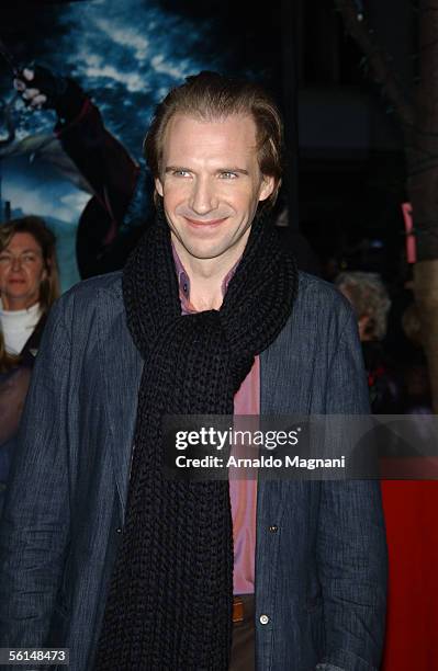 Actor Ralph Fiennes arrives at the premiere of "Harry Potter and the Goblet of Fire" at the Ziegfeld Theatre November 12, 2005 in New York City.