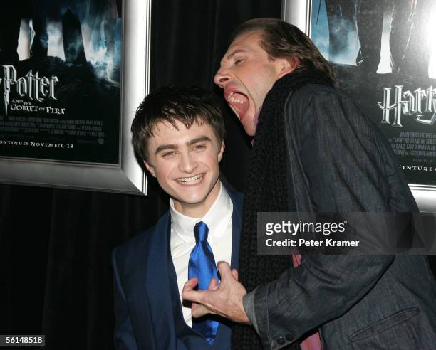 Actors Daniel Radcliffe Ralph Fiennes and attend the premiere of "Harry Potter and the Goblet of Fire" on November 12, 2005 in New York City.