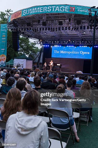 American baritone Nathan Gunn performs an aria during the seventh annual, season-opening concert in the Metropolitan Opera Summer Recital Series at...