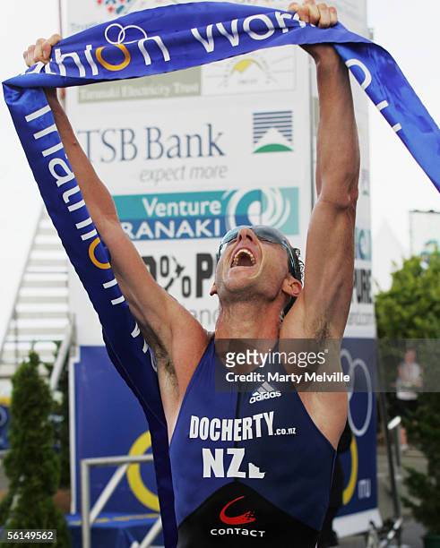 New Zealand's Bevan Docherty celebrates winning the New Plymouth round of the ITU Triathlon World Cup on November 13, 2005 in New Plymouth, New...