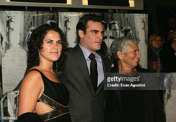 Actor Joaquin Phoenix, his sister Liberty Phoenix and his mother Heart attend the premiere of "Walk The Line" at the Beacon Theater November 13, 2005...