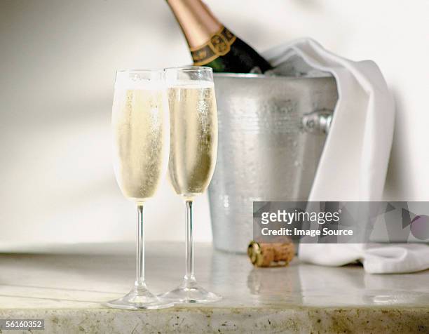 champagne - flute de champanhe imagens e fotografias de stock