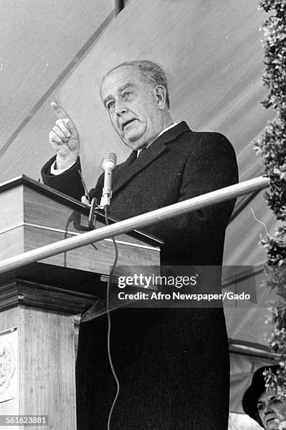 Donald Schaefer 154 William Schaeffer Photos & High Res Pictures - Getty Images