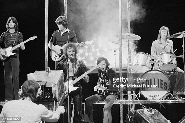 Tony Hicks Photos and Premium High Res Pictures - Getty Images