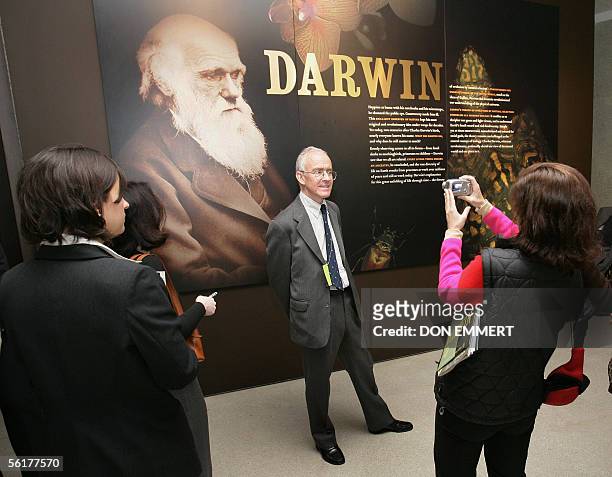 New York, UNITED STATES: Randal Keynes has his photo taken as he answers questions about his great-great-grandfather, Charles Darwin, 15 November...
