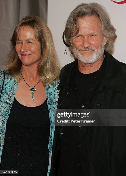 Singer Kris Kristofferson and his wife Lisa attend the 39th Annual Country Music Association Awards at Madison Square Garden November 15, 2005 in New...