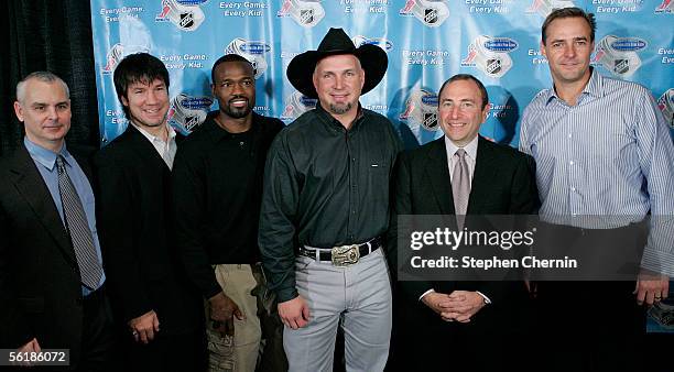 Ted Saskin, Executive Director of the NHL Players Association, Nashville Predator Scott Walker, ESPN announcer Harold Reynolds, singer Garth Brooks,...