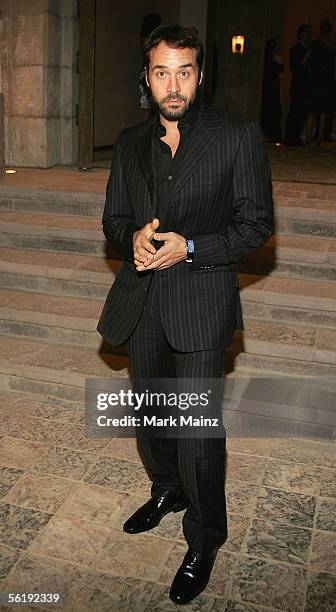 Actor Jeremy Piven attends the "Gucci Spring 2006 Fashion Show Benefitting The Childrens Action Network" at Michael Chow's residence November 17,...
