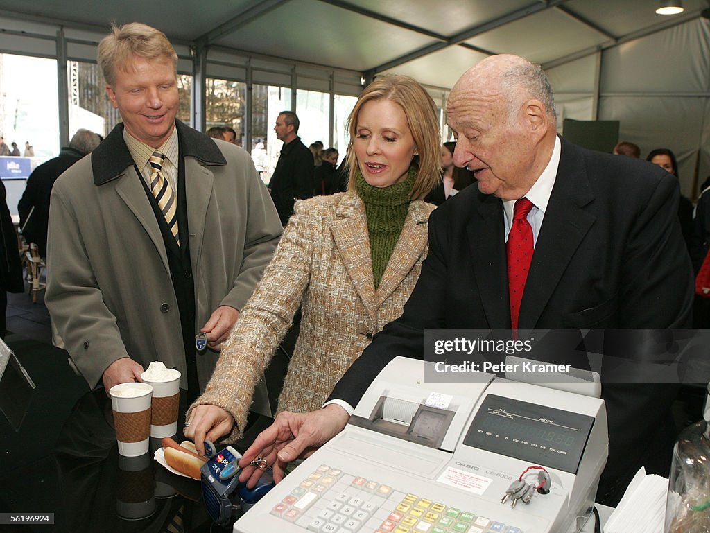 Cynthia Nixon Demonstrates Citibank's New MasterCard Key Fob