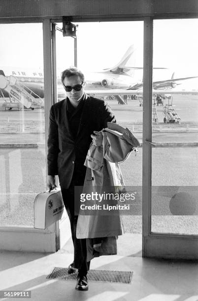 Marlon Brando, American actor. Orly, airport of Paris, October 1st; 1959.