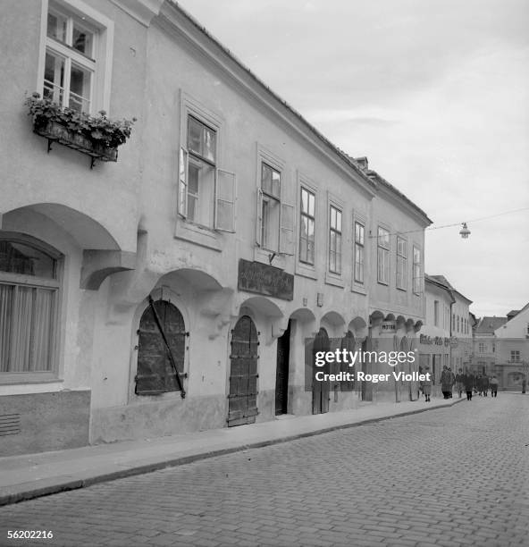 House where stayed Anton Bruckner. Vienna, Linzerstrasse. September 1960.