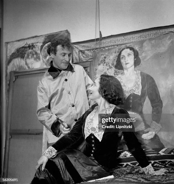 Marc Chagall , French painter and his first wife Bella. August 1934.