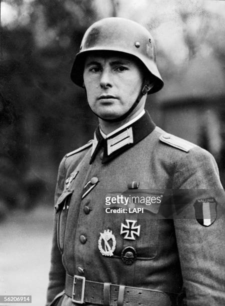 World War II. Leon Degrelle, at his return from the Russian front, on April 1943.